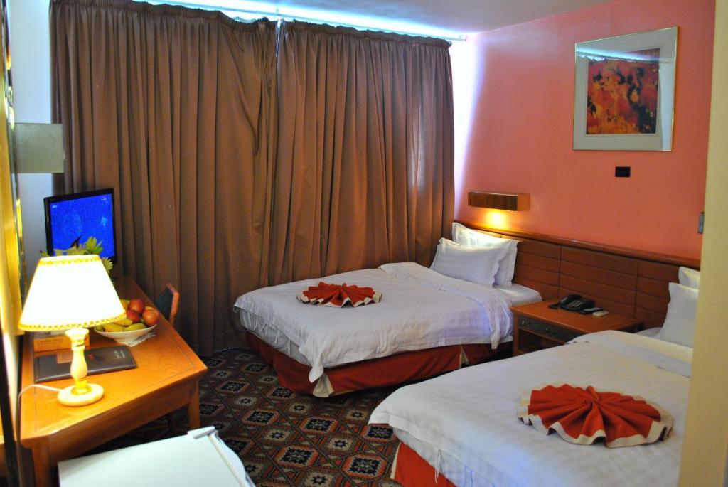 Candles Hotel Wadi Musa Ruang foto